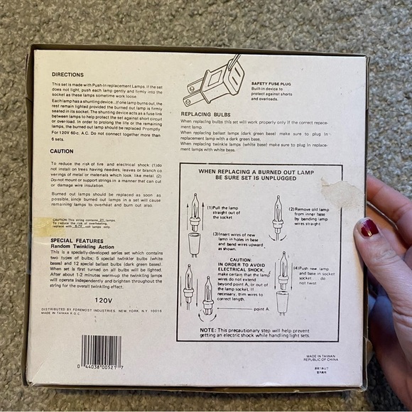 Vintage Gold Wire Tree Topper Shiny Bright Star Kitschy Light Up Christmas - Picture 3 of 4